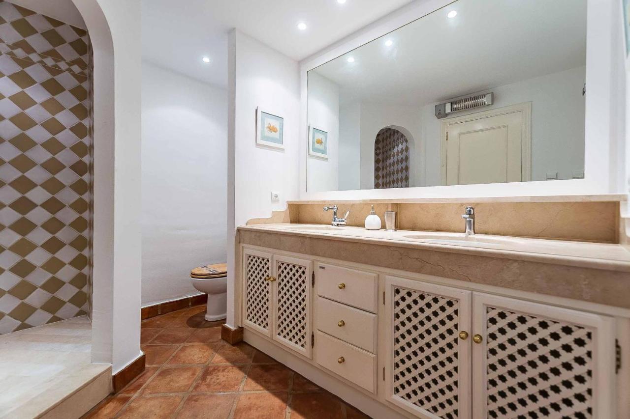 Sur Suites Miraflores Sitio de Calahonda エクステリア 写真