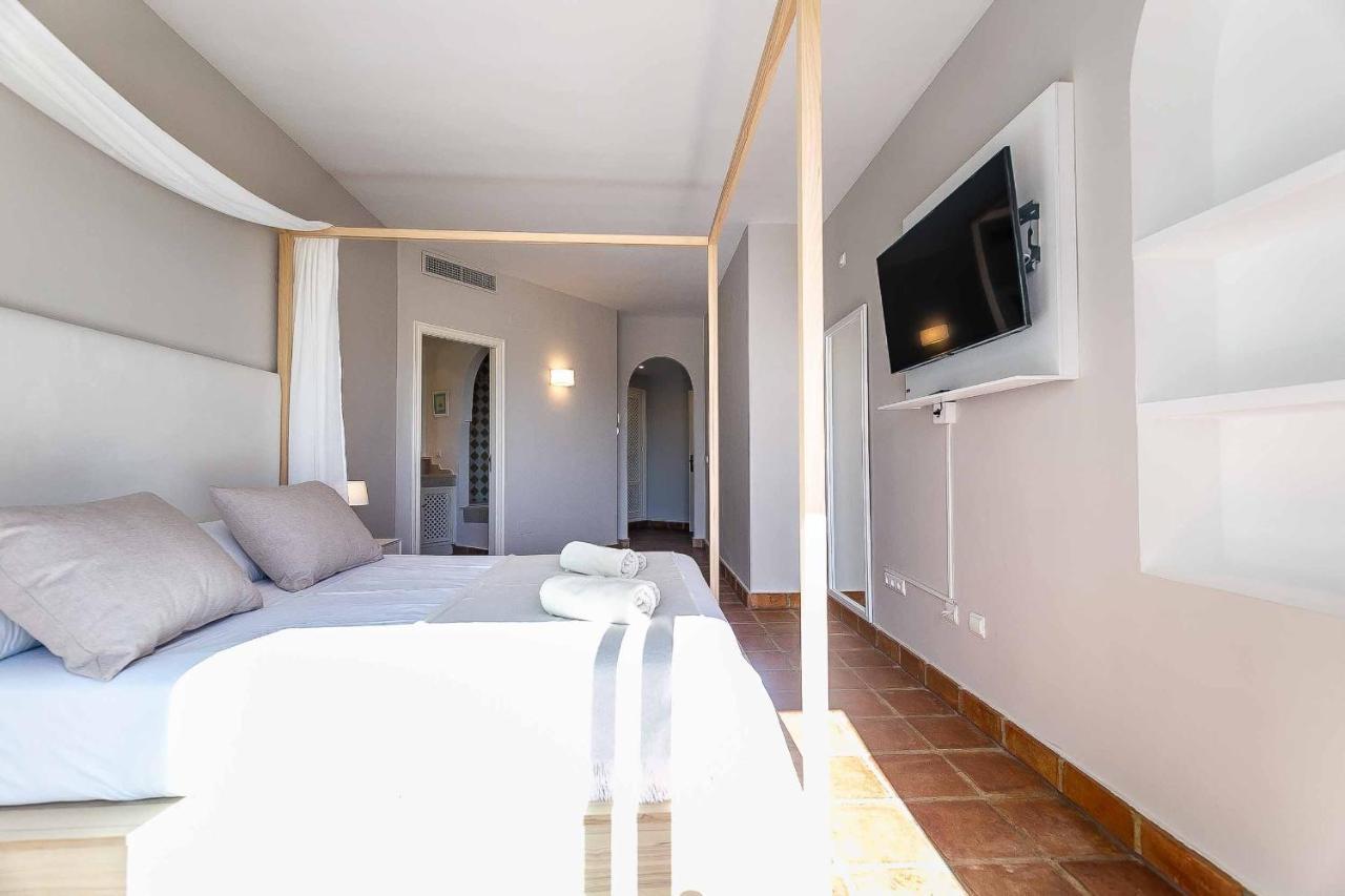 Sur Suites Miraflores Sitio de Calahonda エクステリア 写真